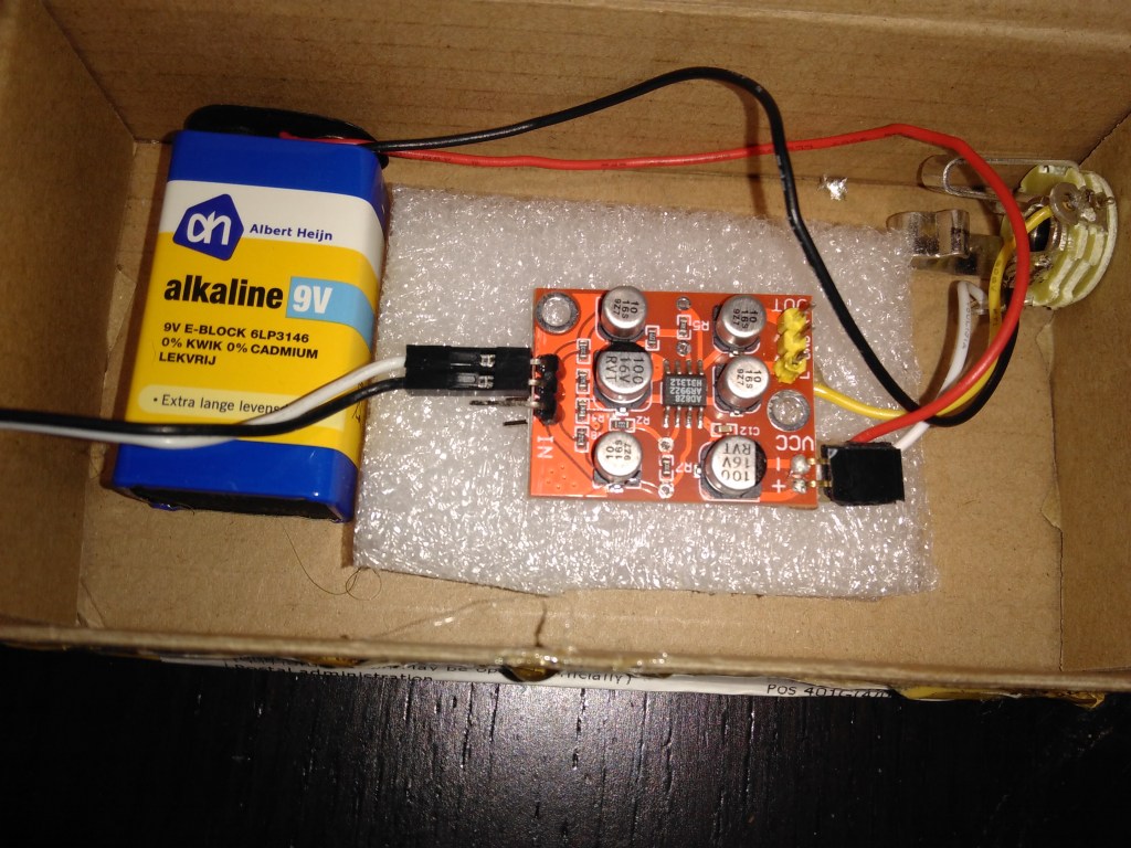 stereo preamp in a box with jack switch and 9V battery